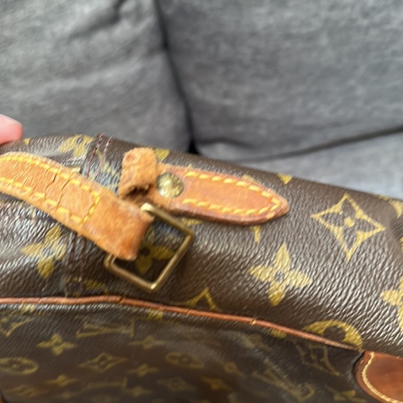 Louis Vuitton Crossbody/Clutch - Picture 5 of 6